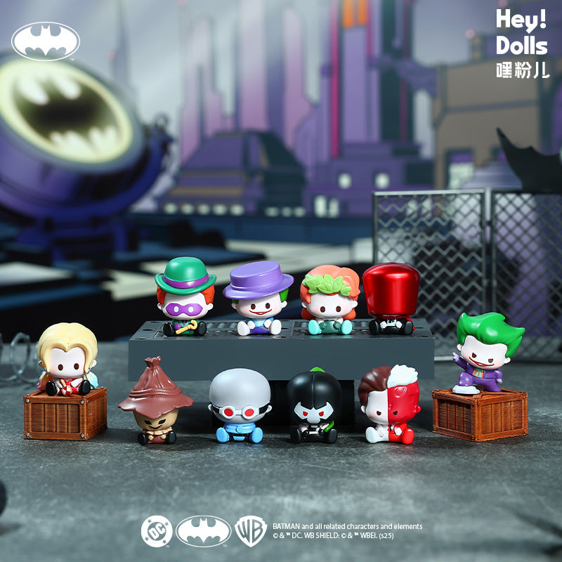 Hey Dolls Batman Gotham Amusement Mini Blind Bag Figures